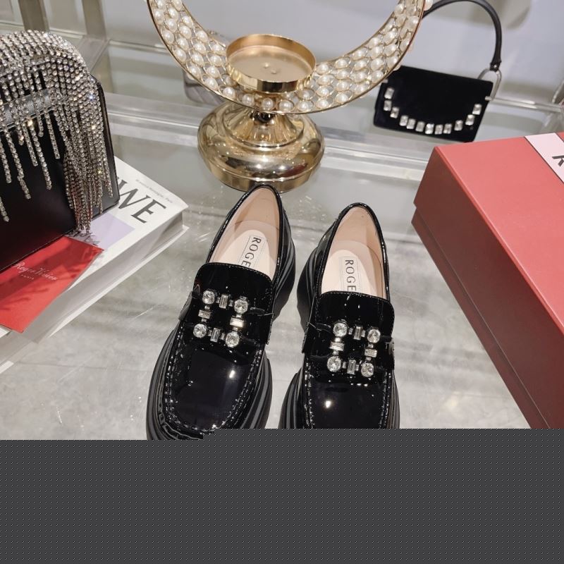 roger u1u1er boots